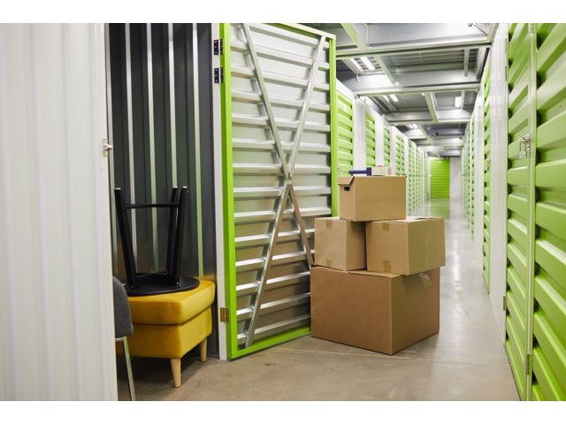 ADAM International Movers
