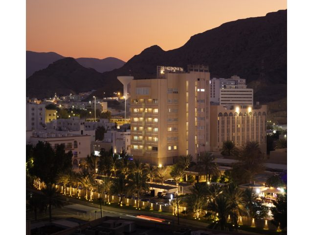 Al Falaj Hotel